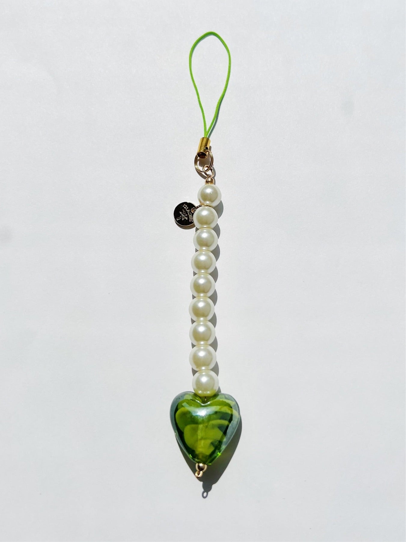 Corazon Verde Phone Charm